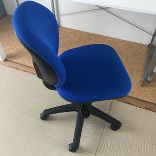 取来人限定！パソコンデスクセット　まだまだ使えます。の画像