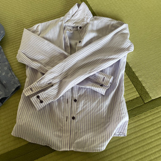 【あげます】事務服用ブラウス（決まりました）