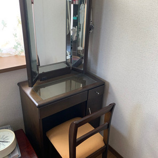 【引き取り限定】三面鏡化粧台
