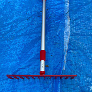 4連休取引出来る方値引きしました。芝刈り機セット1シーズンのみ使用しました。の画像