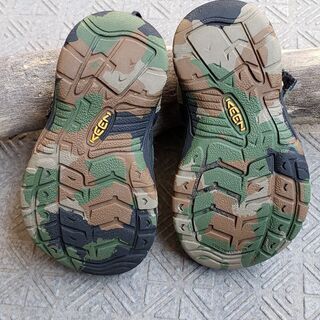 KEEN サンダル 13.5cmの画像
