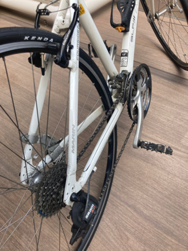*交渉中*MARIN クロスバイク 24段変速　17インチ