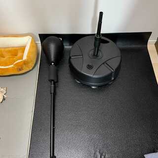 【中古】アプリ接続可能ボクシンググローブとパンチ器具の画像