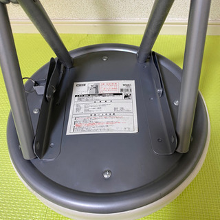 椅子　ニトリ　ホワイトの画像