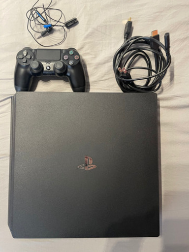 ?PS4 Pro 本体 ブラック 1TB CUH-7200B + ゲーム3本?