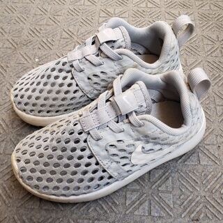 NIKE スニーカー グレー 15.0cm