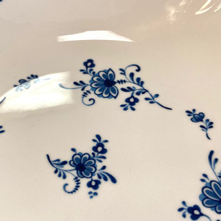 ノリタケ　少し深さのある器の画像