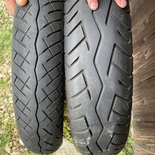値下げwバイク用タイヤ前後セット2の画像