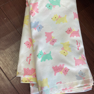 ⭐️最終お値下げから更にお値下げしました❗️ミキハウス　生地　犬の画像
