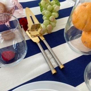 edible flower食べれるお花でIKEA食器で簡単テーブルの画像