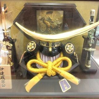 五月人形 兜 ケース飾り 伊達政宗公 独眼竜 武蔵俊山 端午の節句 子供の日 日本文化 歴史 札幌 厚別店の画像