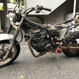 決まりました！☆最終値下げ　ヤマハ　tw225 ジャンク レストア用　バイク　tw200 書類ありの画像