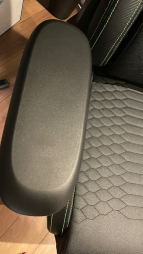 Razer Iskur ゲーミングチェア