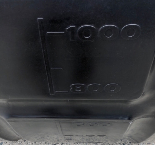 ☆中古品　スイコー　1000L 水タンク☆