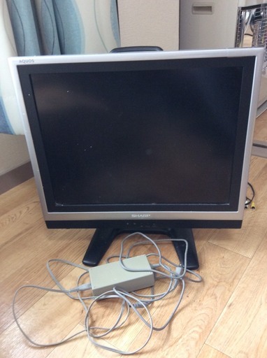 中古テレビ＋地上波信号転換機械（カード付き）＋HDMI信号転換機械