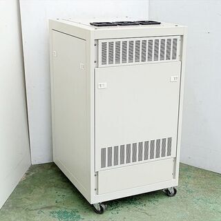 山口)下松市より サーバーラック W60×D70×H109cm キャスター付き BIZHD06H