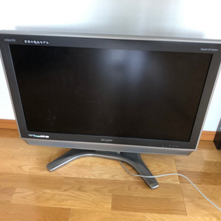 SHARP AQUOSテレビ　32型