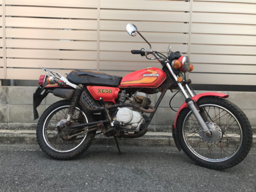 お話中。レストアベース現状車　　/     HONDA XE50