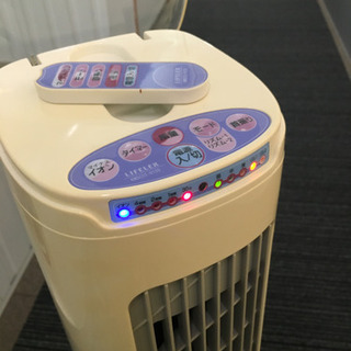 タワー型扇風機、リモコン、イオン発生、首振り、タイマーの画像