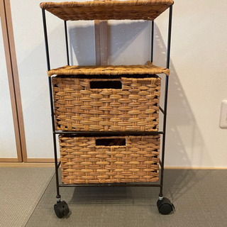 ナチュラルかご風収納シェルフ