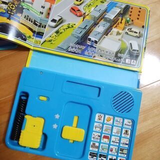 (中古)本型 乗り物おもちゃ 差し上げますの画像