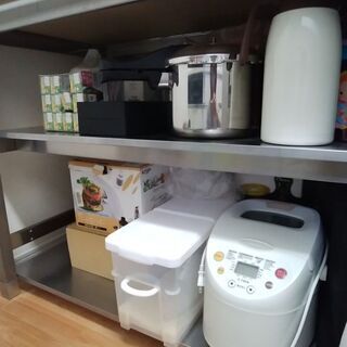 (中古)食器棚(壁取り付けタイプ）差し上げますの画像