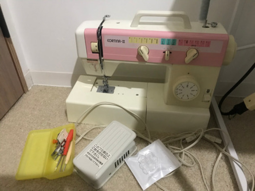 ミシン　CORTINA-ii brother