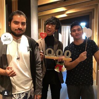住込み大募集|バイト・パート|大阪|ゲストハウス|フロントスタッフ・清掃スタッフ大募集|住み込み大募集！|地下鉄堺筋線 恵美須町駅 駅直結｜難波駅徒歩圏内｜【遊びも本気、仕事も本気がモットーの会社です】学力・経験一切不要！英語も身につく！の画像