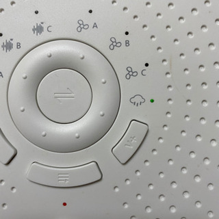 YISSVIC ホワイトノイズマシン 安眠 集中 ネントレ 稼働確認済の画像