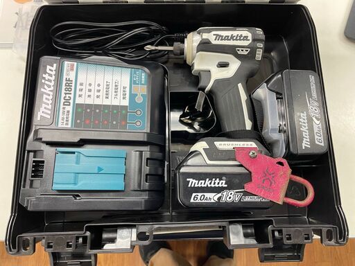 ヒタチ　インパクトドライバー　TD171D　充電器・充電池６ah2個・箱付