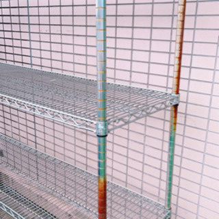 ★ 大型 4段 メタルラック　屋外使用品★ の画像