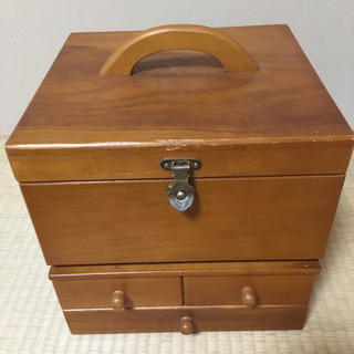 収納付きメイクボックスの画像