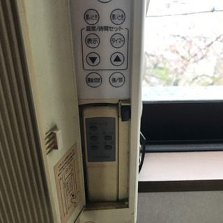 窓用クーラー問い合わせ多数の為中断中の画像