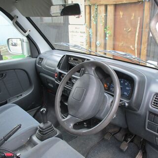 調子のよいエブリィ売ります。タイミングチェーンです。車検残っています。ルーフキャリア付　5速ミッションの画像