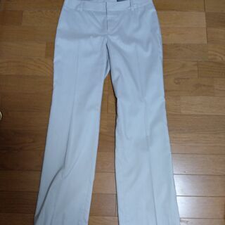 レディースパンツ（ホワイト）