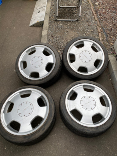 値下げしました。　レパード ローレル インフィニティ アコード　セルシオ　クラウン　セドリック　ベルファイア　アルファード　にロリンザーd93似のホイール