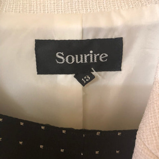 引取決定。受付終了【中古】ワンピーススーツ 13号の画像