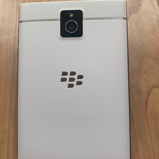BlackBerry passport SQW100-1 SIMフリー Amazon.com: BlackBerry Passport SQW100-1 Factory Unlocked