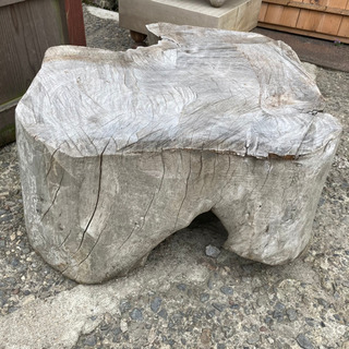 木塊 薪割台 椅子 テーブル 古材 ガーデニングの画像