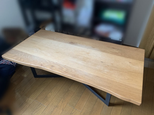 木製とアイアンのローテーブル