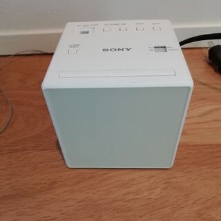 アラーム付　AMFMラジオ