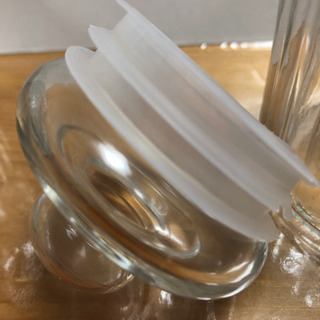 46)蓋付　小瓶　4個セット　クリアガラスの画像