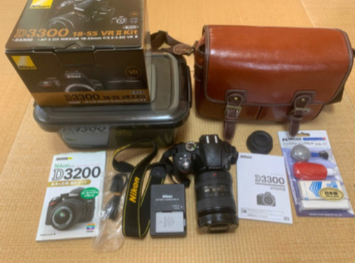 【断捨離のため大幅しました】【実用美品】【※元箱は写真参照】ニコン 一眼レフ Nikon D3300 AF-S DX VR 18-200mm F3.5-5.6G 中古レンズ、収納ケース、収納バック他