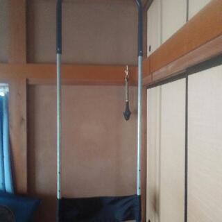 ぶら下がり健康器具