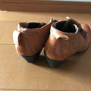 サヴァサヴァ　レースアップシューズの画像