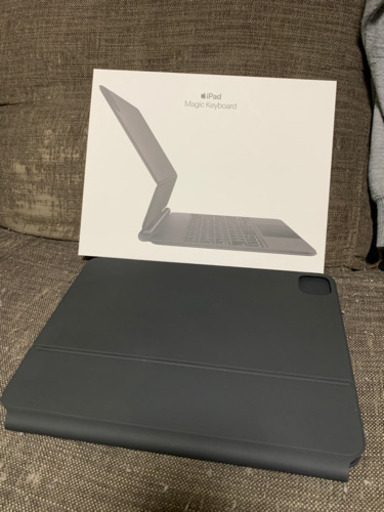 iPad Air 64GB skyblue 10.86インチとMagic keyboard