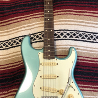 【阿佐ヶ谷・高円寺手渡】条件付きで最大約6000円引き　fender ストラトキャスター　made in japan オーシャンパシフィックブルー