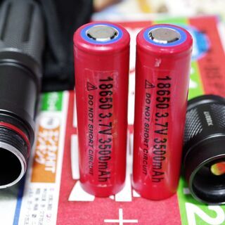 中古良品　KLARUS XT20　Max1200ルーメン　の画像