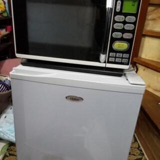 新座市、無料で差し上げます、ハイアール、冷凍庫、東芝、電子レンジ、本日取りにこられる方優先です。の画像