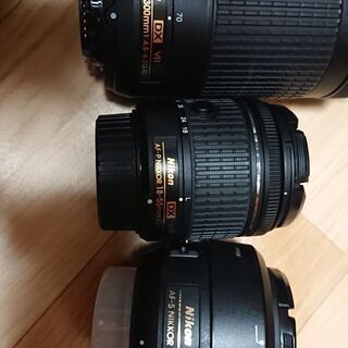 【値下げしました！】nikon d5600 ダブルレンズ＋単焦点 ※発送可の画像